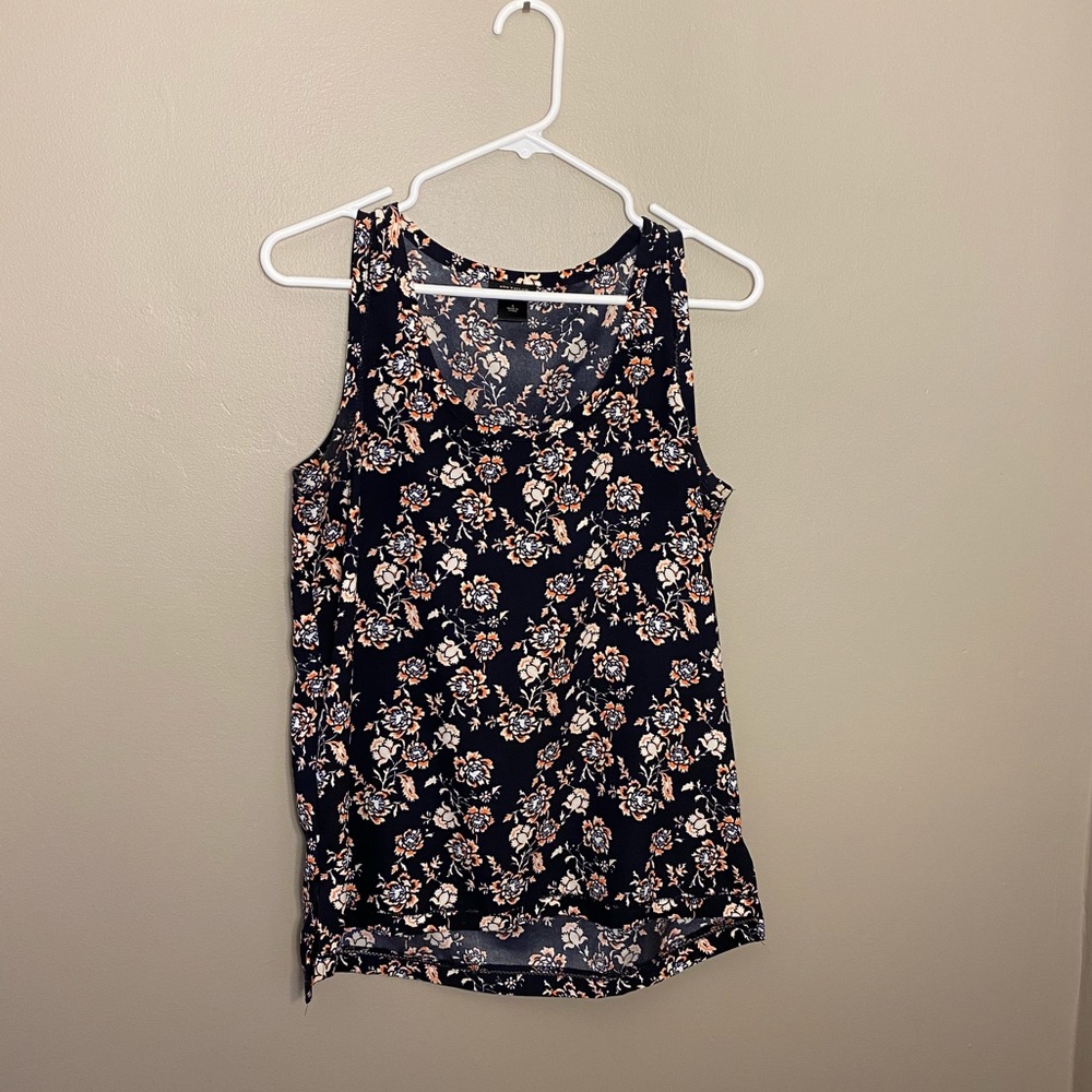 Ann Taylor size S Tank